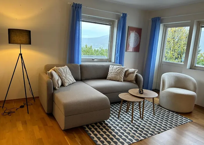 Hb - The White Pearl *