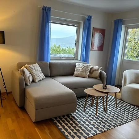 Hb - The White Pearl *